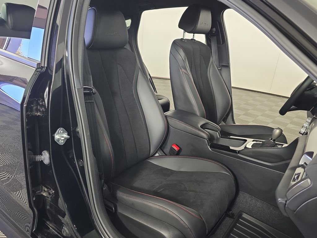 Used 2025  Acura Type S image 30