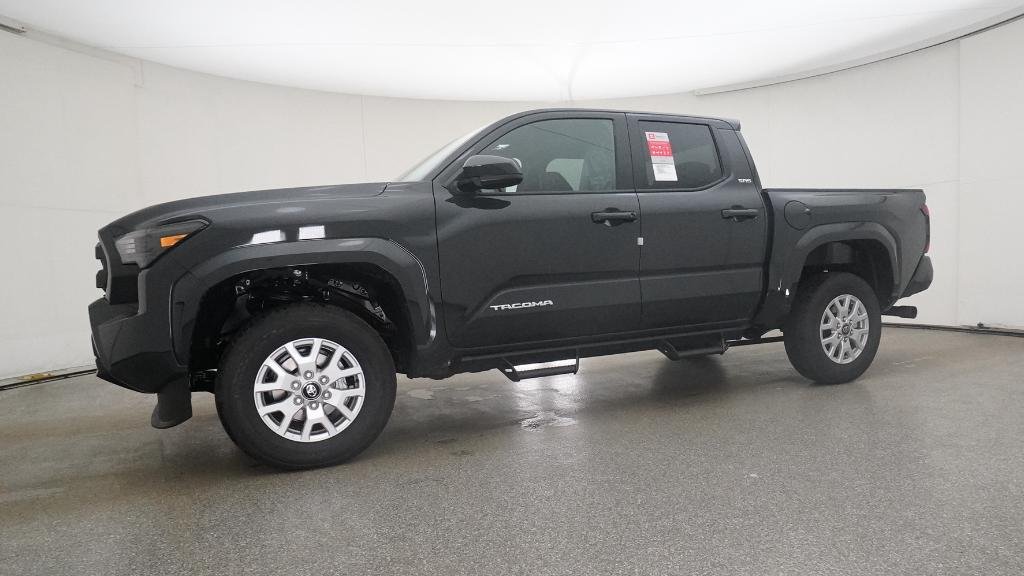Certified Used 2025 Underground Toyota SR5 image 33
