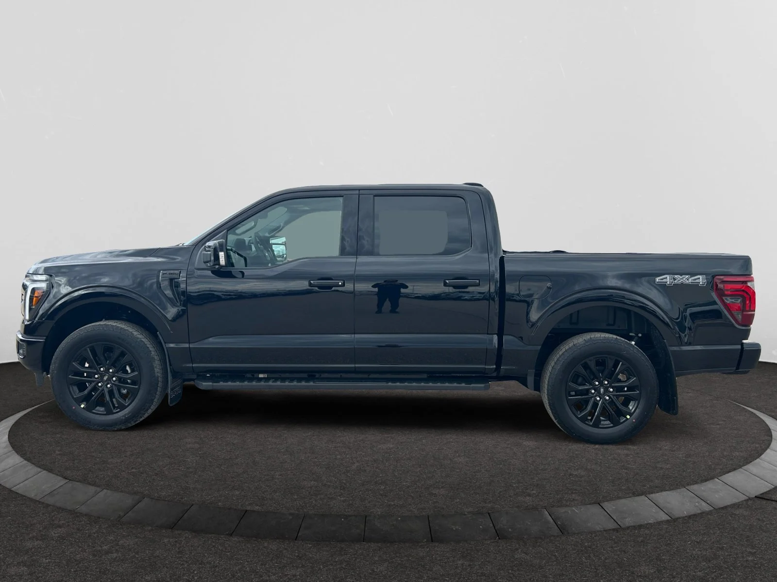 New 2026 Agate Black Metallic Ford Lariat image 2