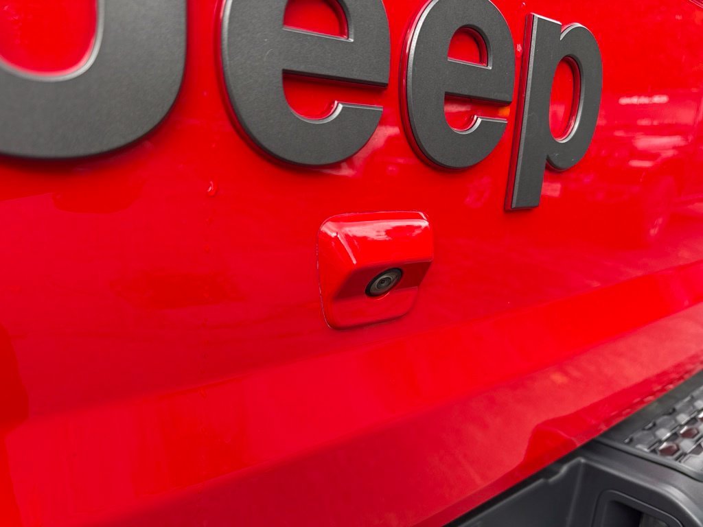 Used 2020 Red Jeep Rubicon image 14