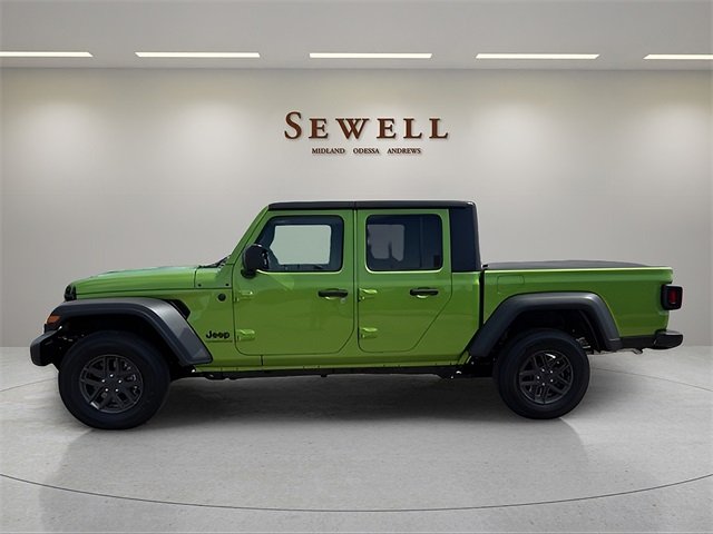 2025 Jeep Gladiator Sport S photo 2