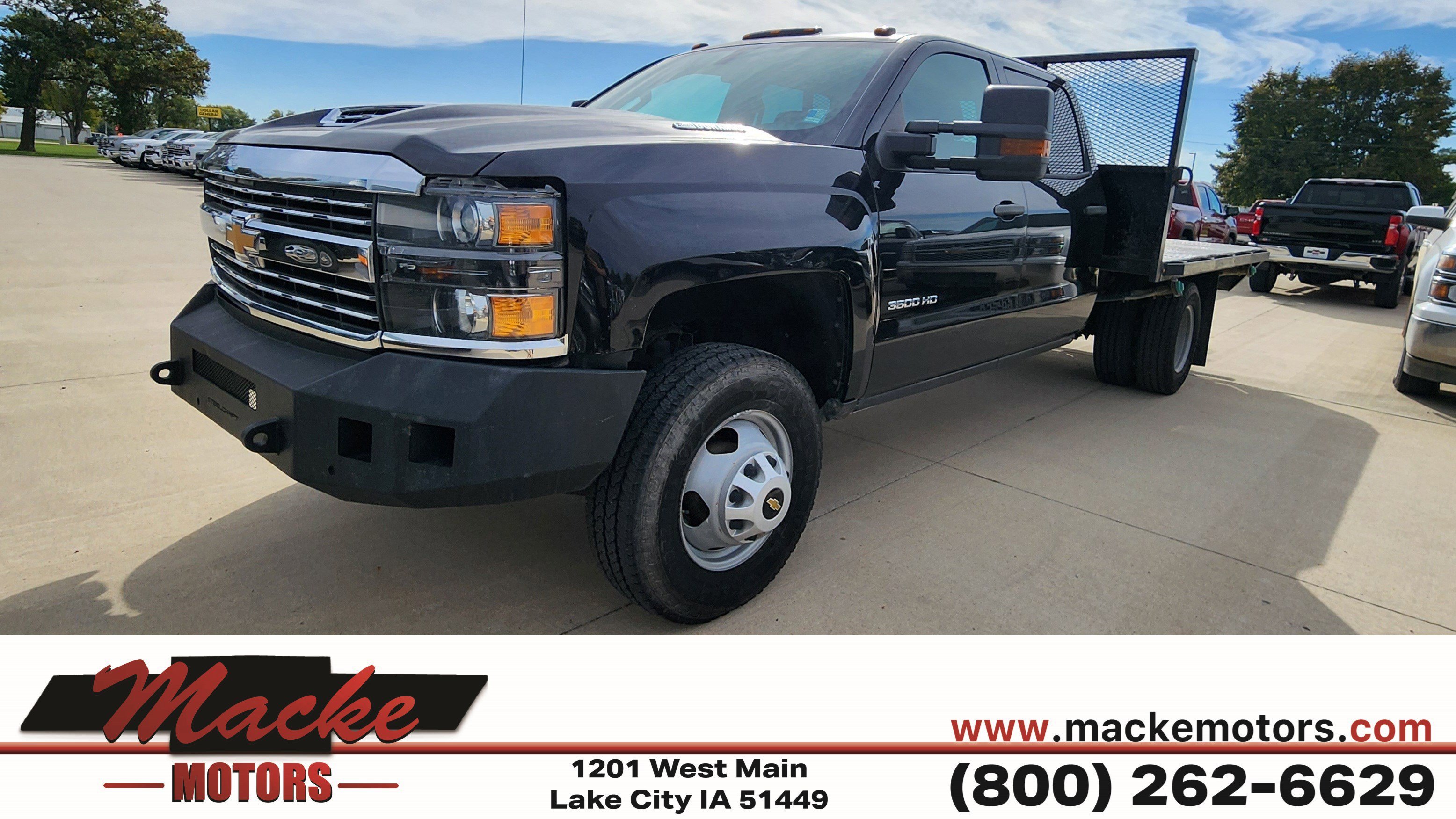 2017 Chevrolet Silverado HD WT 4WD Crew Cab 171.5" WB's photo