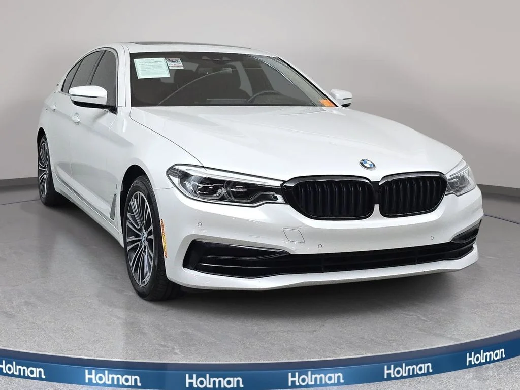 Used 2019 White Metallic BMW 530e xDrive iPerformance image 3
