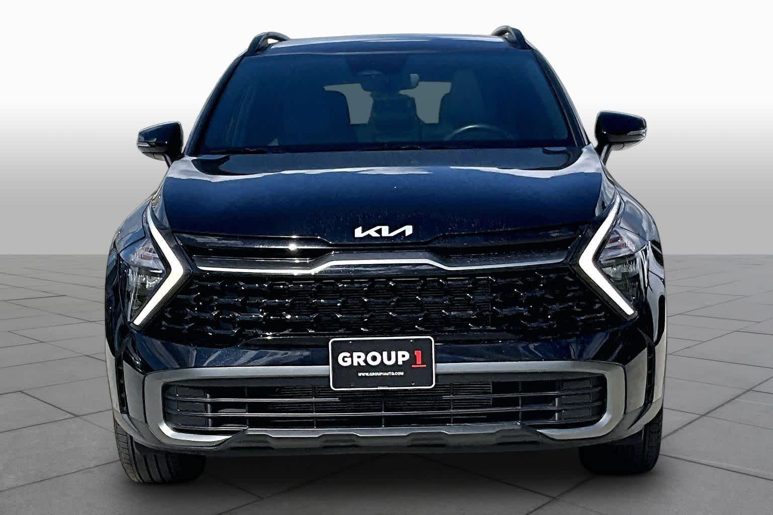 Used 2023 Ebony Black Kia X-Line image 4