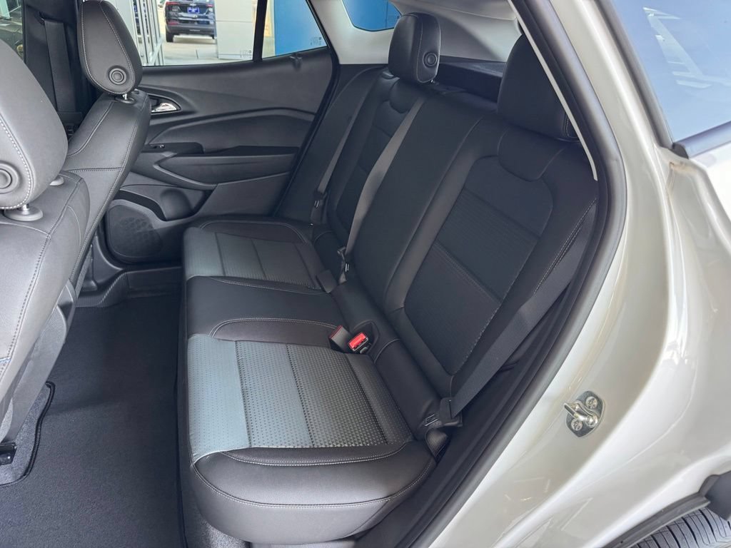 2026 Chevrolet Trax LT - Photo 21