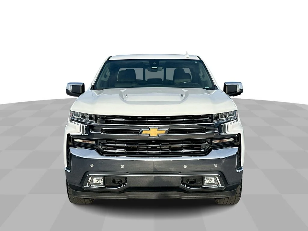 Used 2021 White Chevrolet LTZ image 19