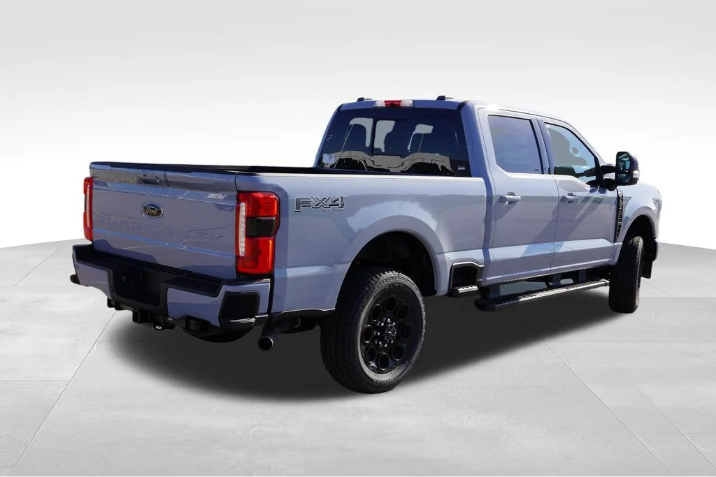 New 2026 Glacier Gray Metallic Tri-Coat Ford Lariat image 3
