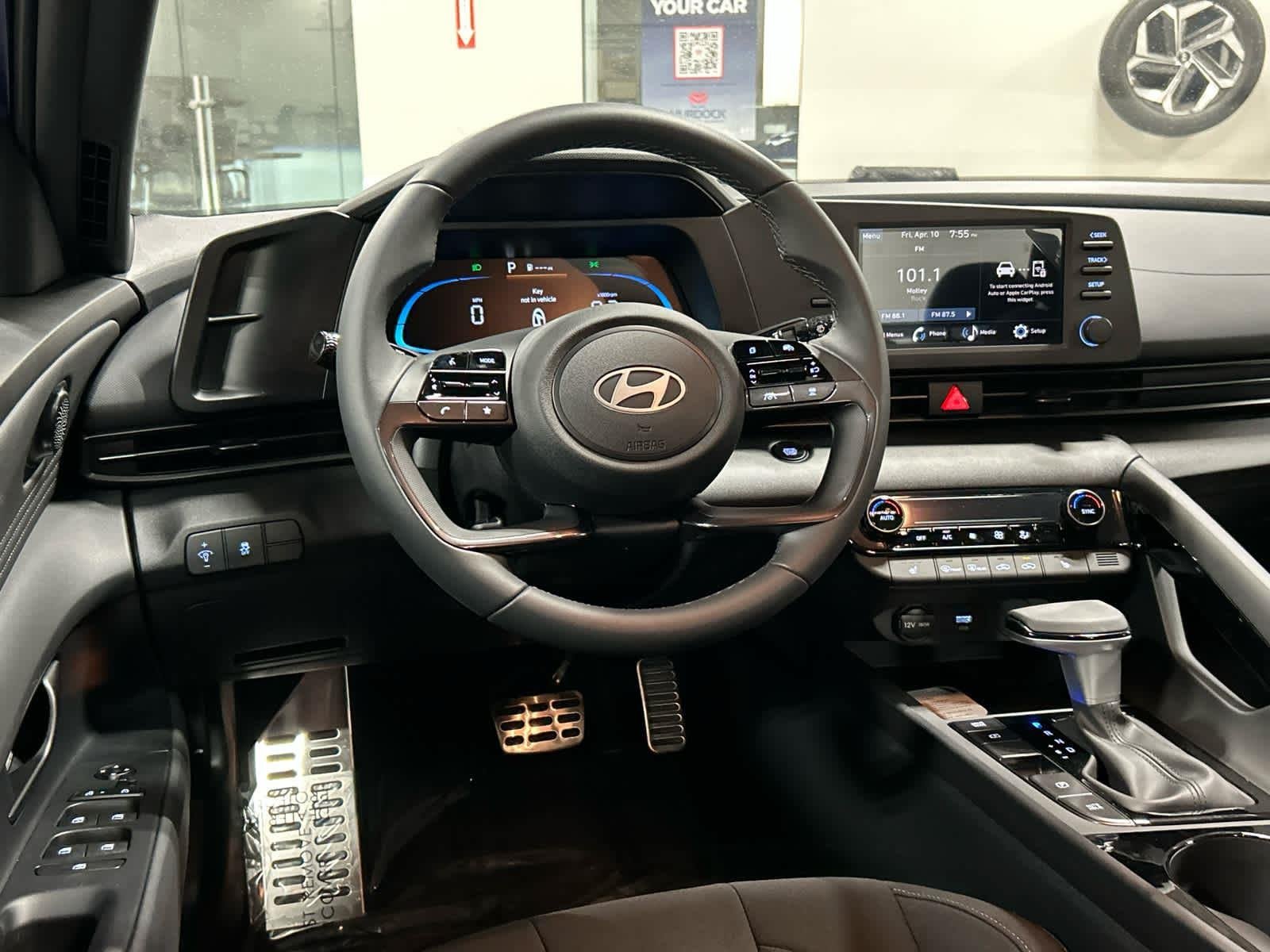 2026 Hyundai Elantra SEL - Photo 22