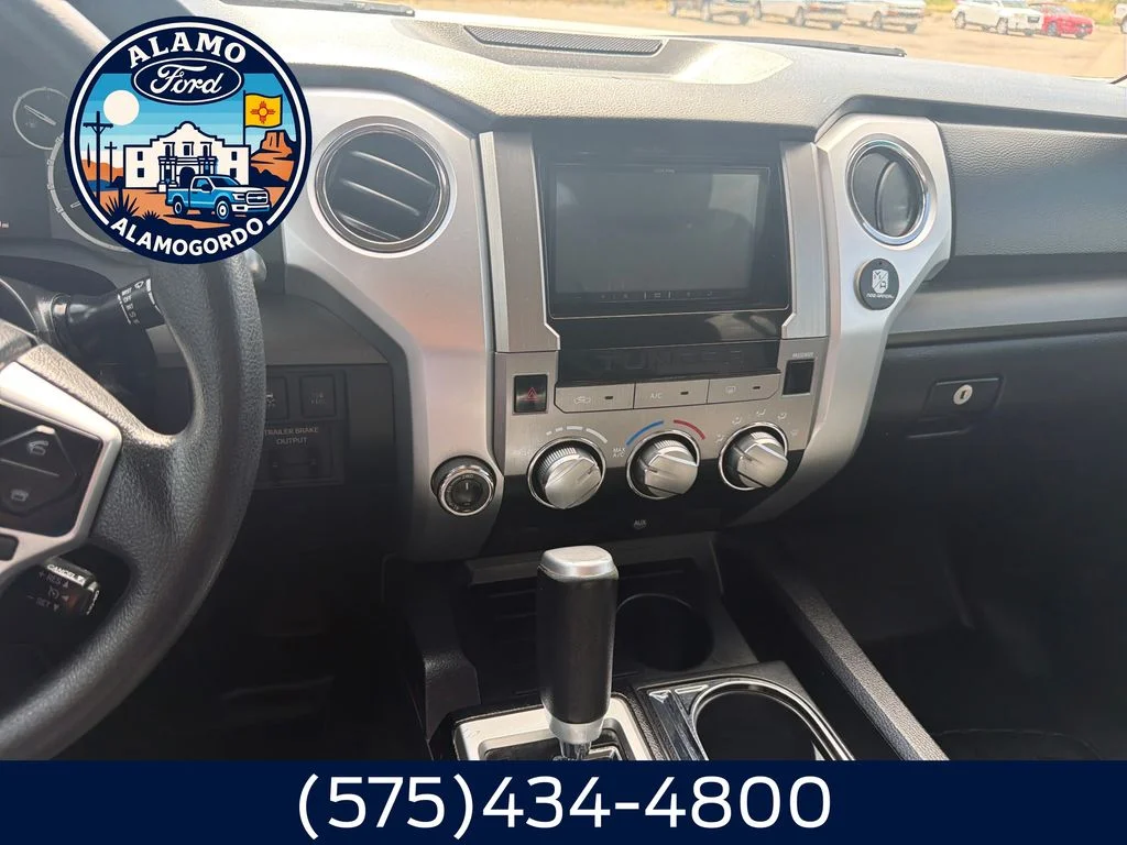 Used 2016 Silver Sky Metallic Toyota SR5 image 17