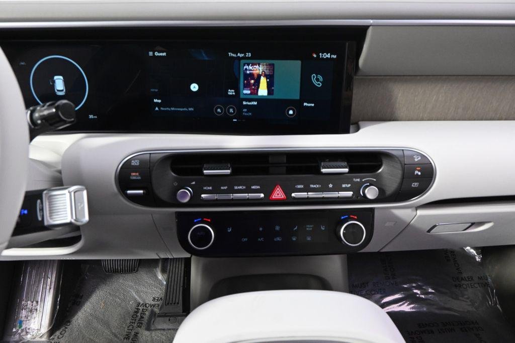 New 2026 White Pearl Hyundai SEL AWD image 27