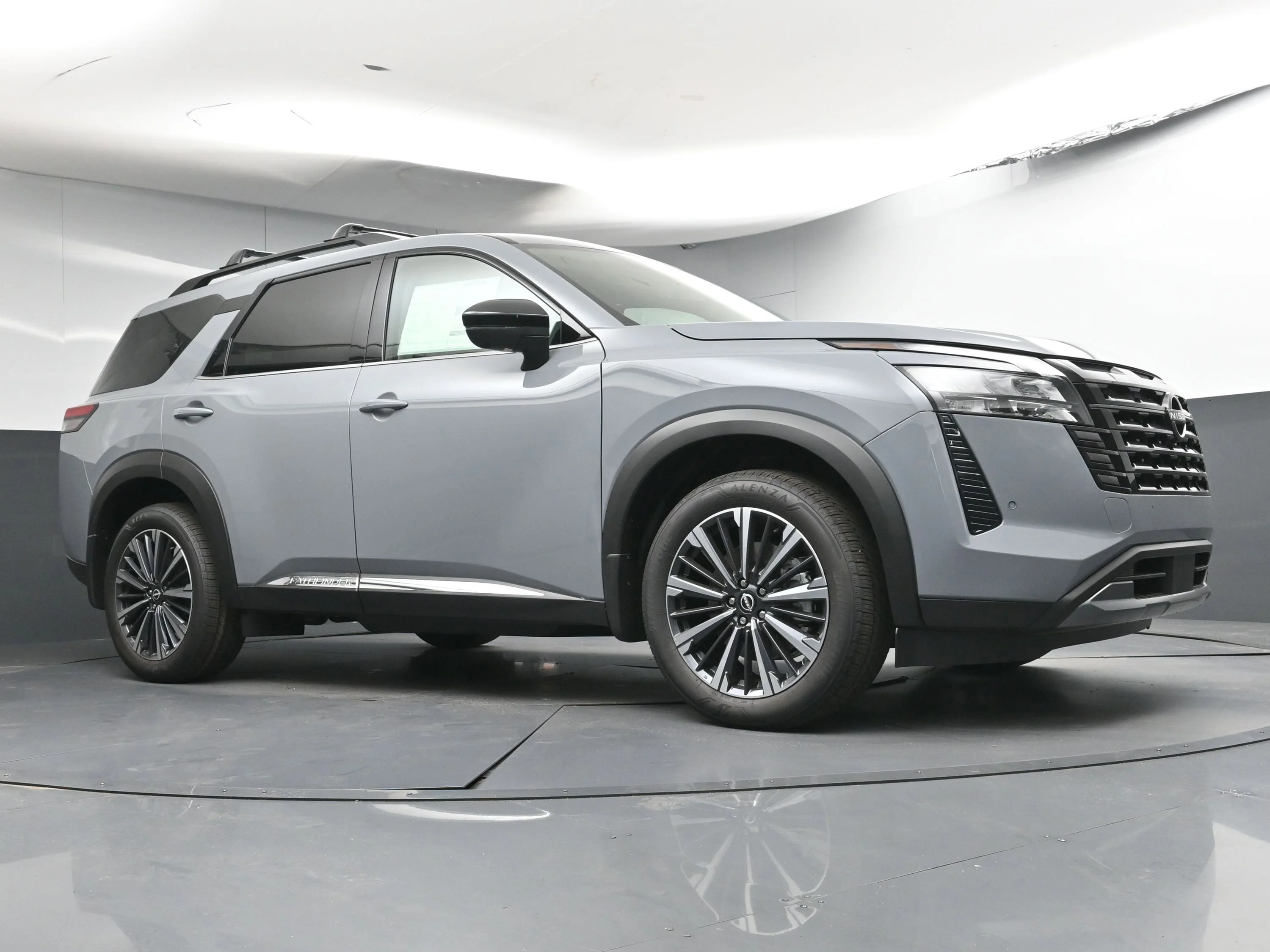 New 2026 Boulder Gray Pearl Nissan Platinum image 27