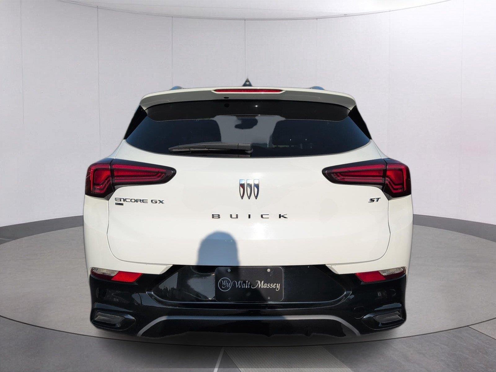 Used 2024 Summit White Buick Sport Touring image 4