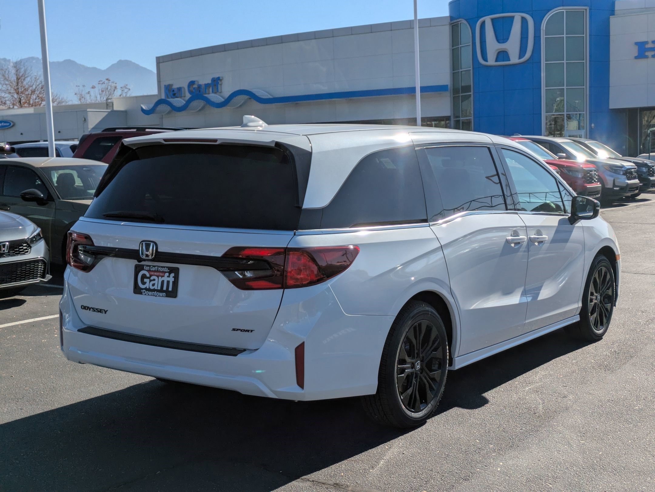 New 2026 Platinum White Pearl Honda Sport-L image 3