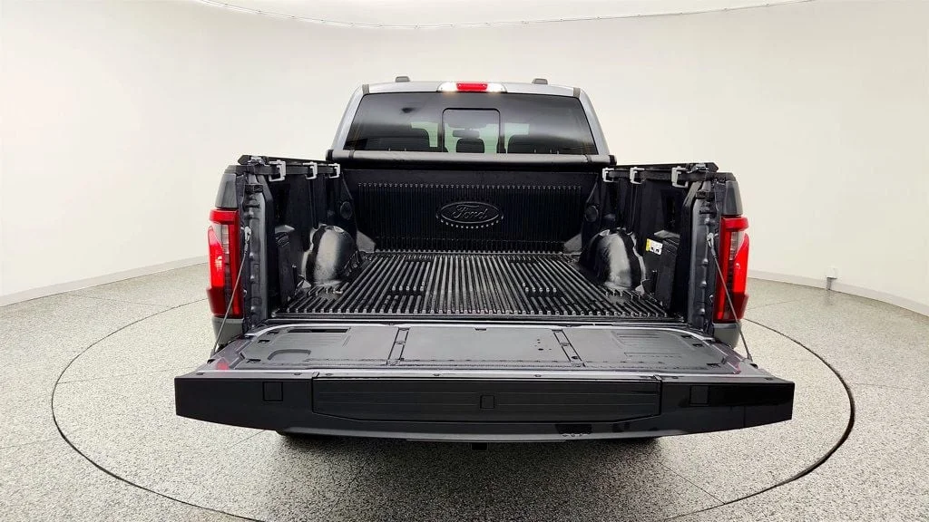 Used 2024 Carbonized Gray Metallic Ford XLT 4WD SuperCrew 5.5