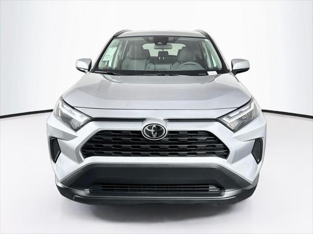 Certified Used 2025 SILVER SKY METALLIC Toyota  image 8