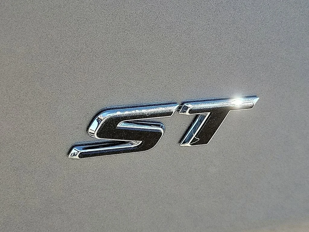2026 Buick Envista Sport Touring - Photo 9
