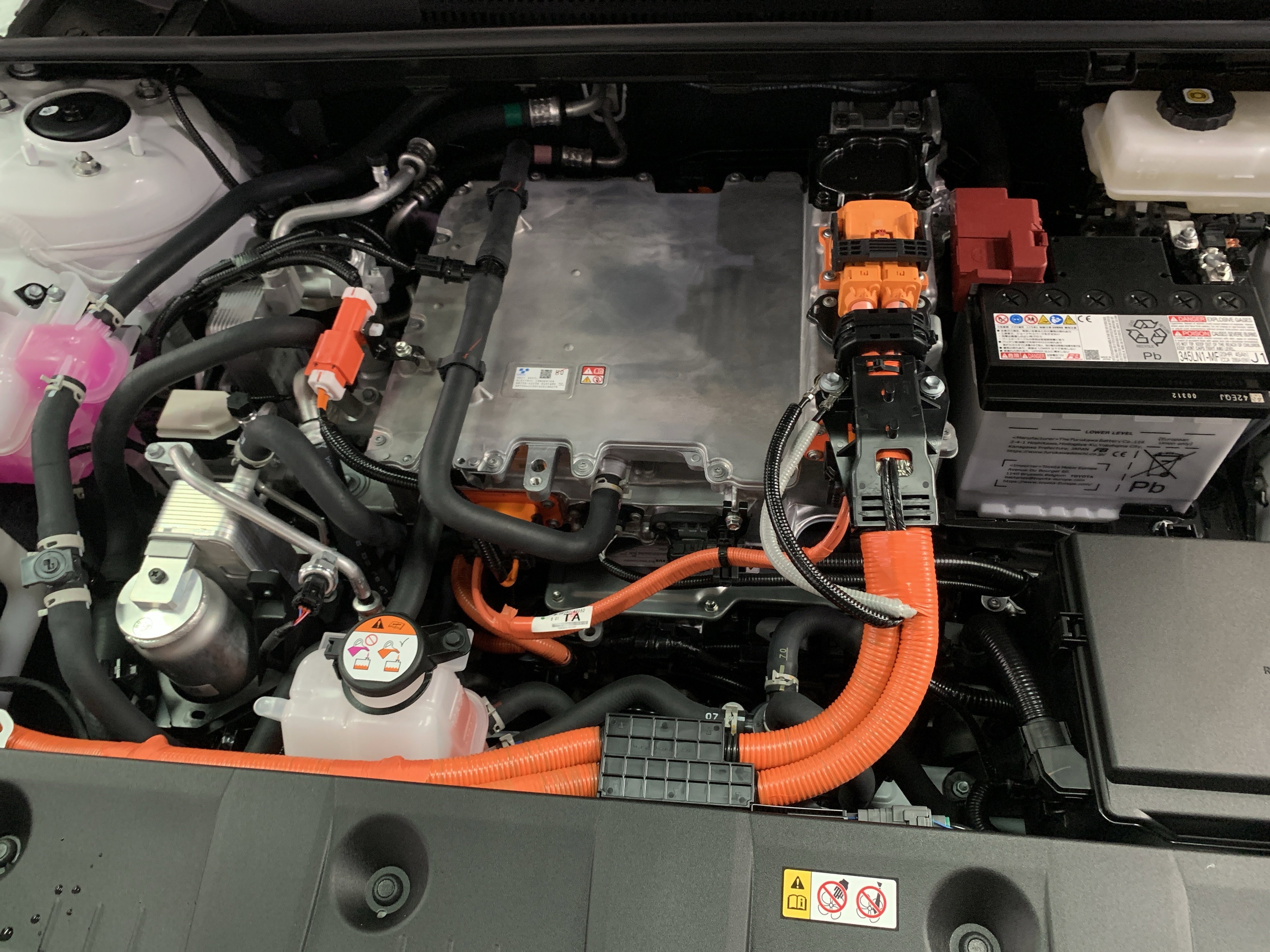 2026 Toyota bZ XLE - Photo 17