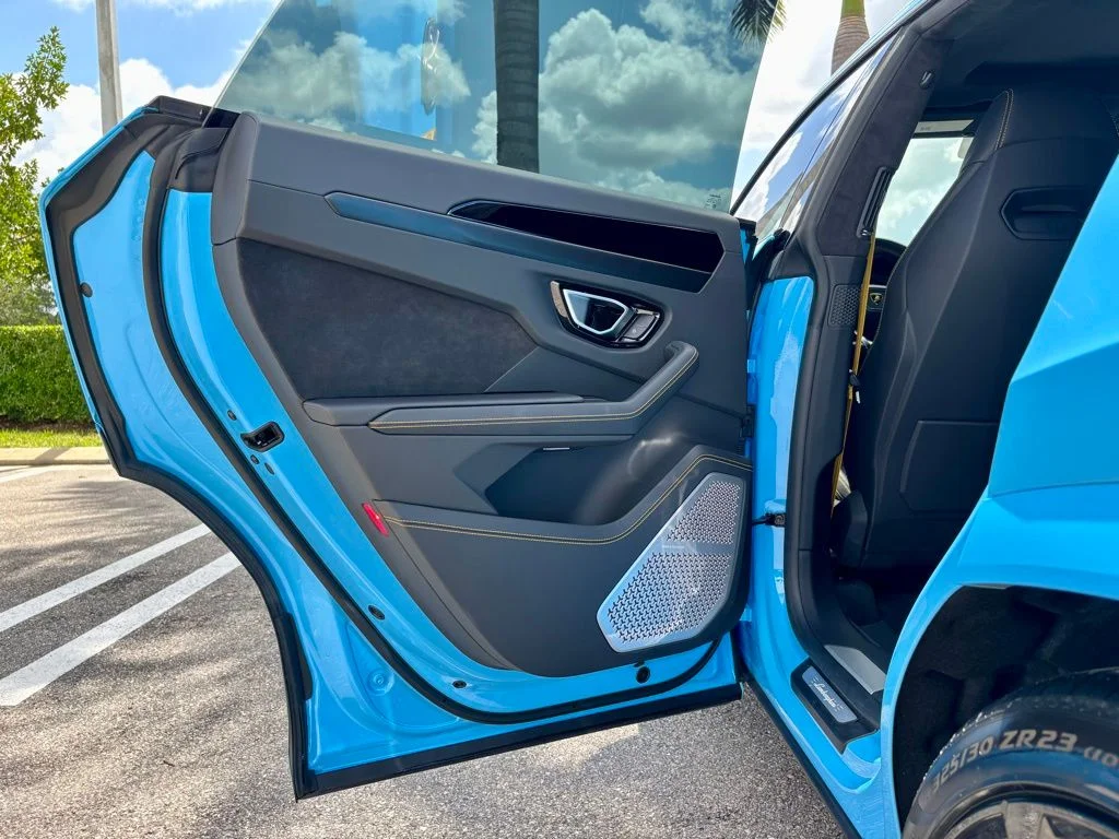 2024 Lamborghini Urus S - Photo 20