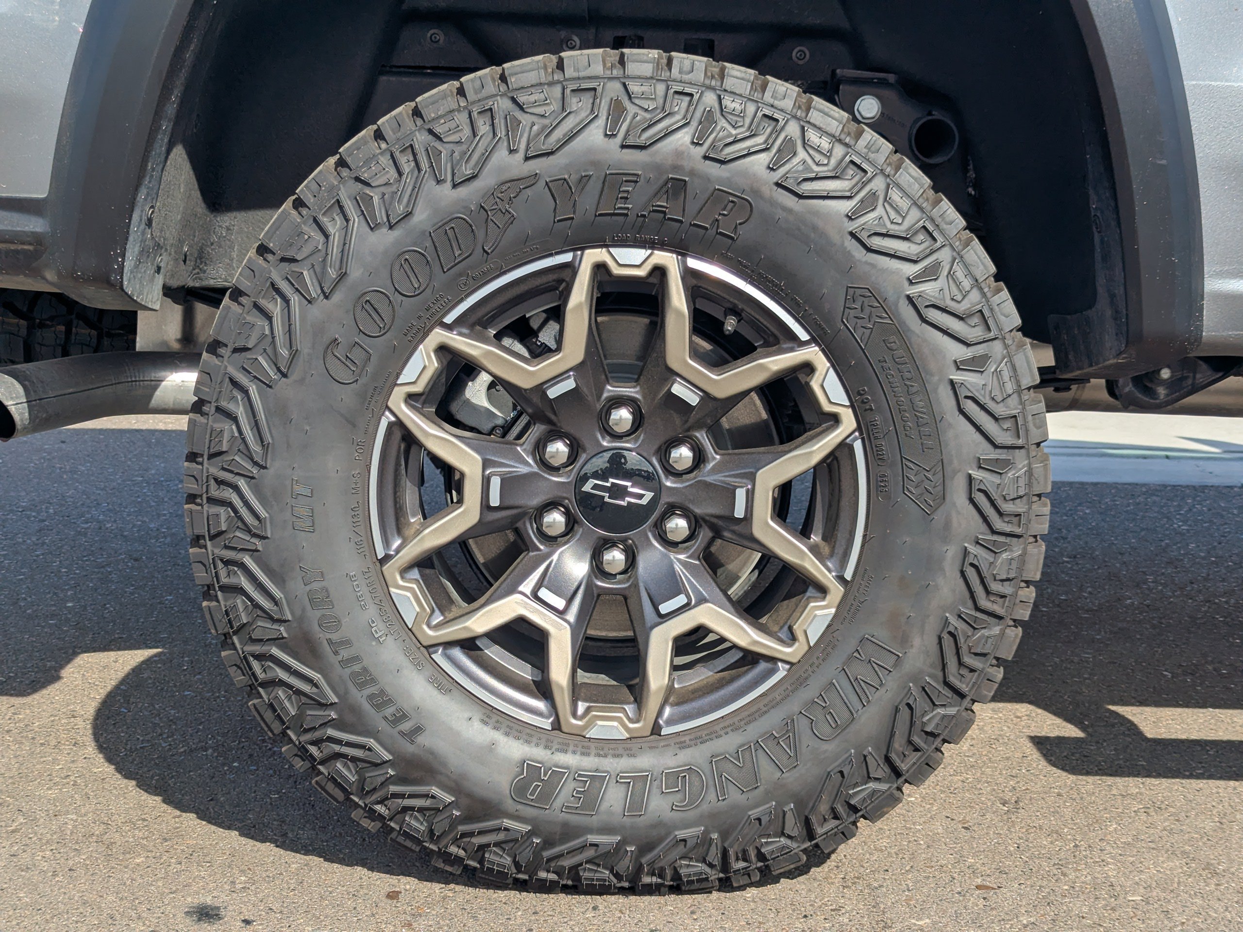 2026 Chevrolet Colorado ZR2 - Photo 52