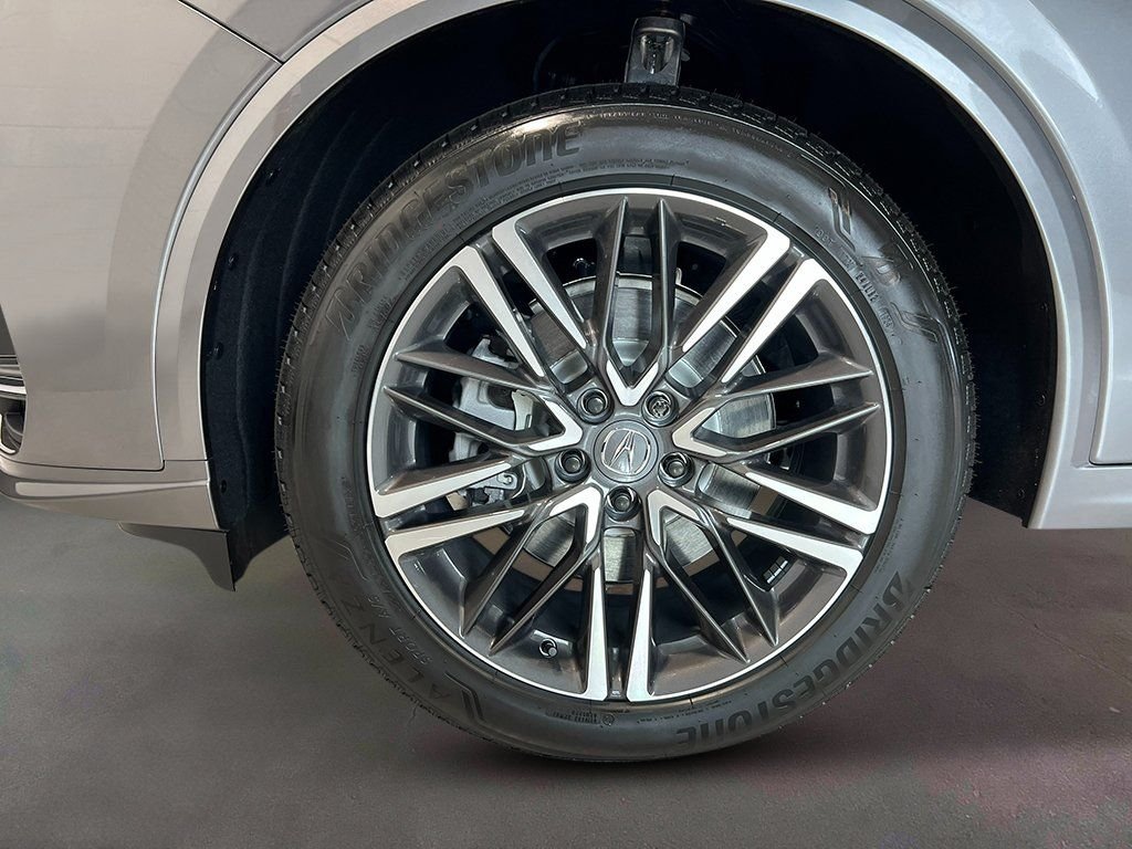 New 2026 Liquid Carbon Metallic Acura Advance Package image 12