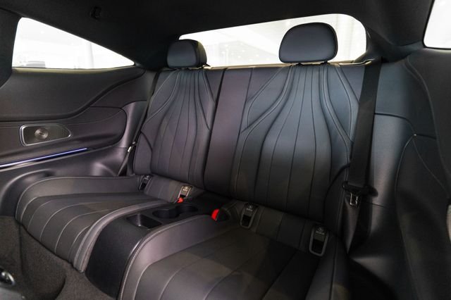 New 2026 Obsidian Black Metallic Mercedes-Benz CLE 450 image 31