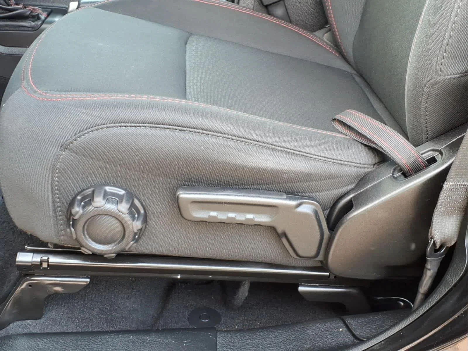 Used 2019 Black Clearcoat Jeep Rubicon image 16