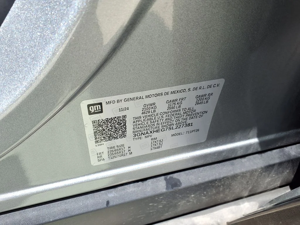 Used 2025 Gray Chevrolet LT image 37