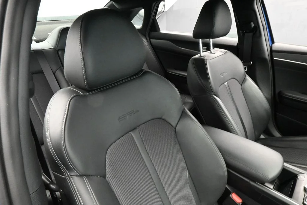 Used 2024 Sapphire Blue Kia GT-Line image 43