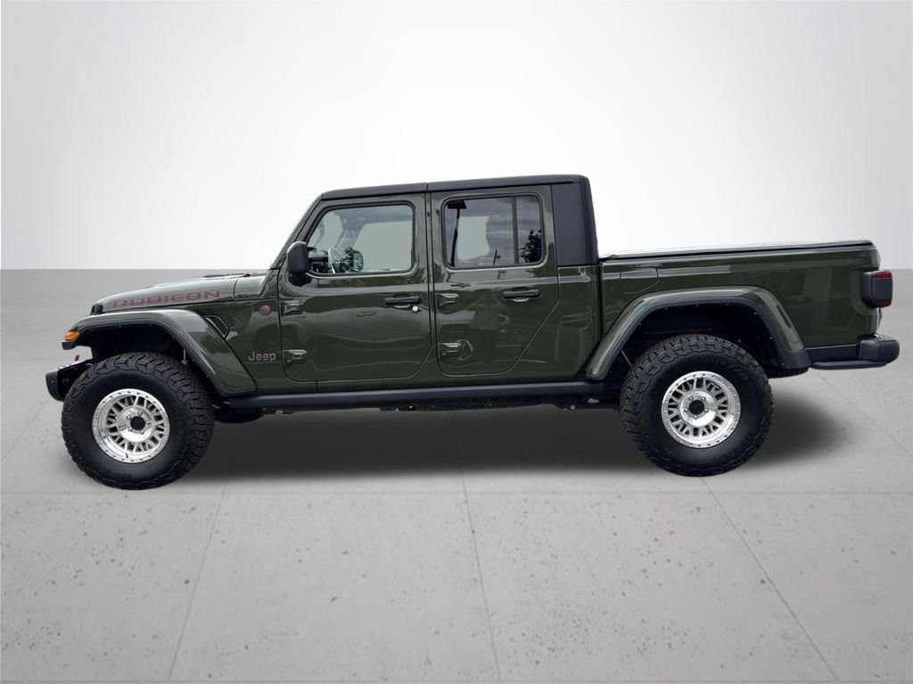Used 2022 Green Clearcoat Jeep Rubicon image 10