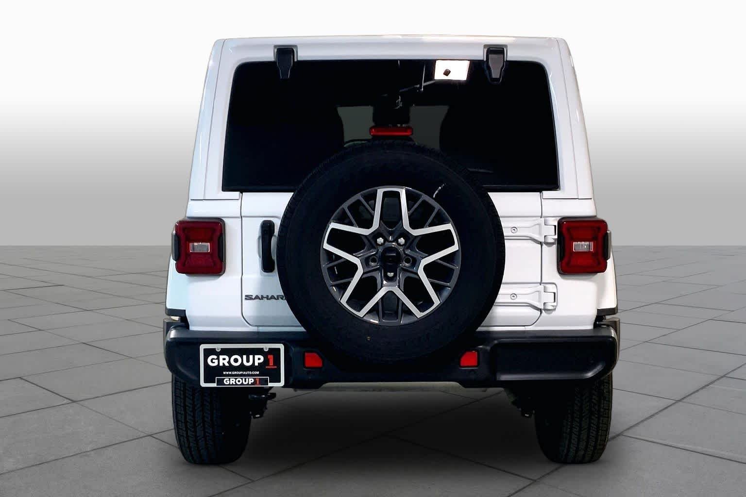 Used 2025 Bright White Clearcoat Jeep Sahara image 4