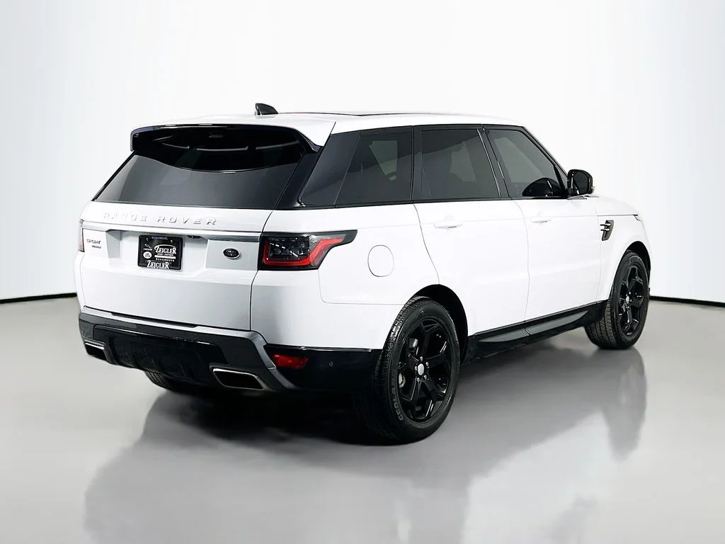 Used 2018 Fuji White Land Rover HSE Td6 image 5