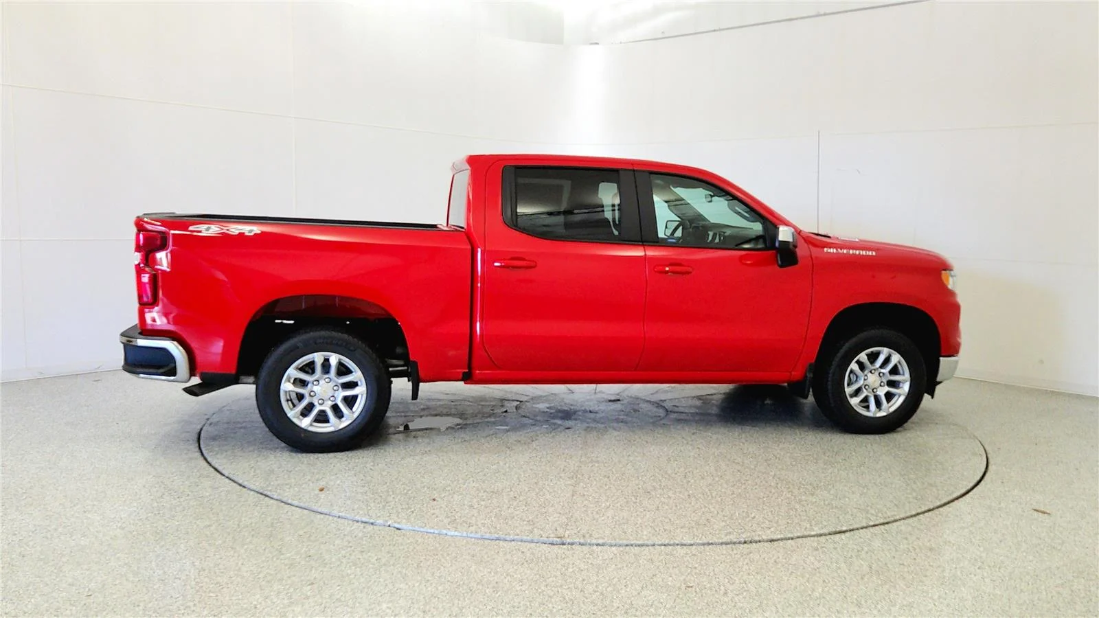 2026 Chevrolet Silverado 1500 LT - Photo 8