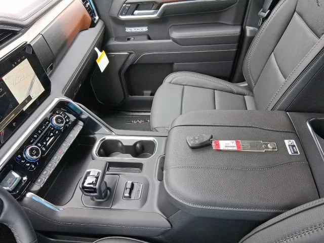 2026 GMC Sierra 1500 Denali - Photo 12