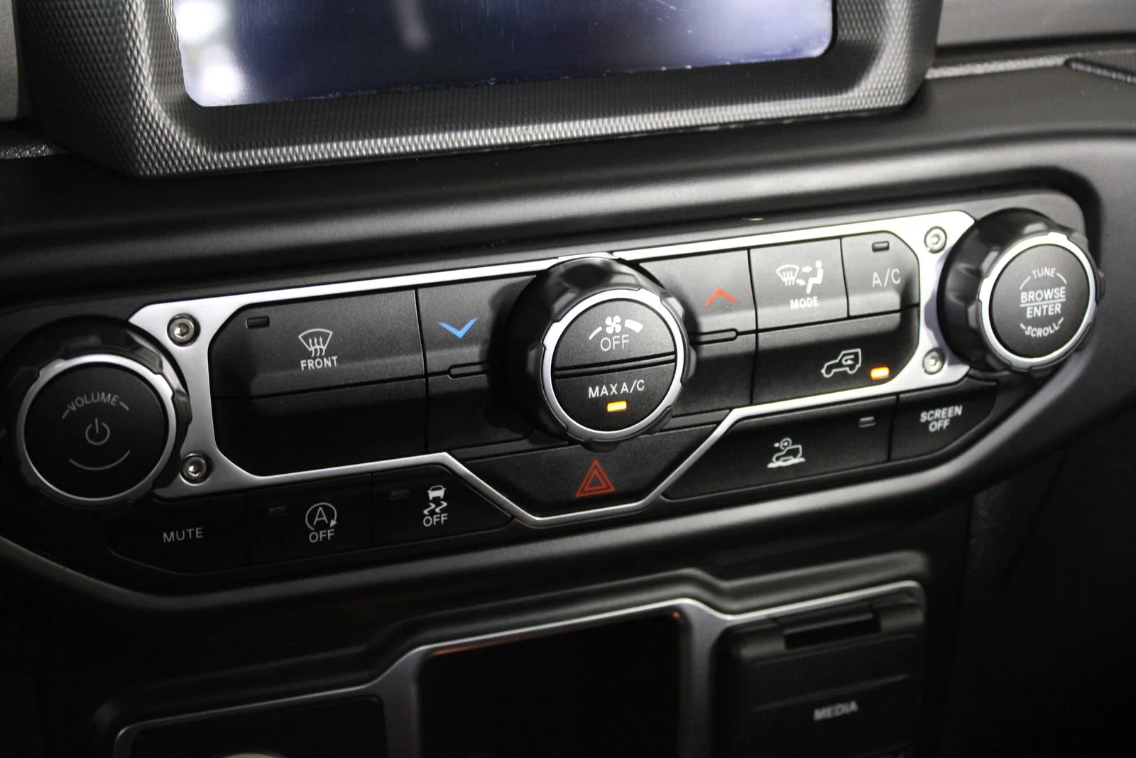 Used 2023 Gray Jeep Sport image 26