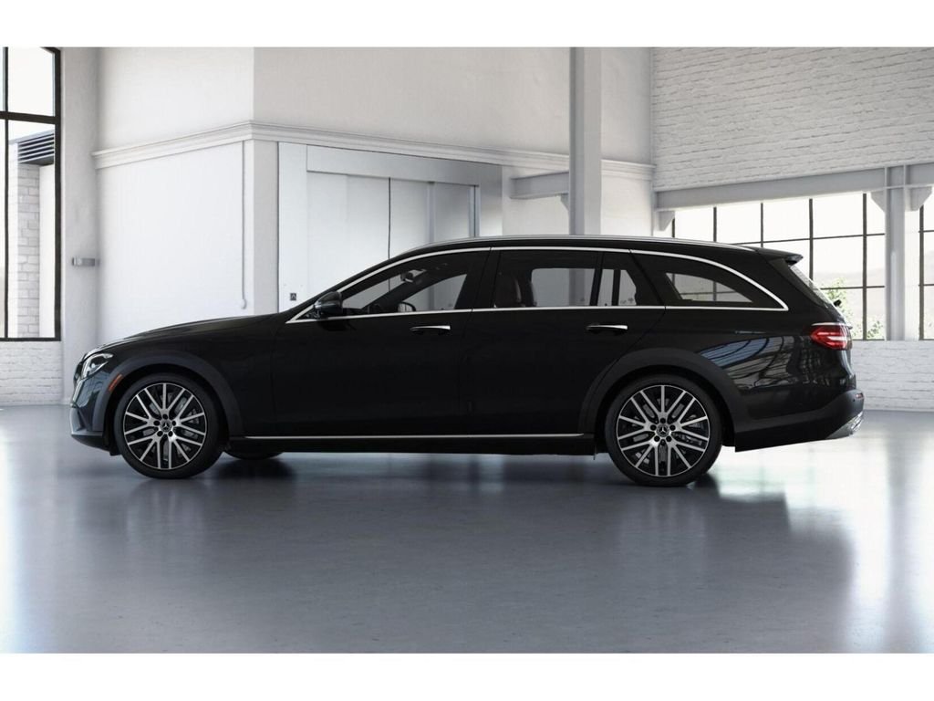 Certified Used 2022 Black Mercedes-Benz  image 34