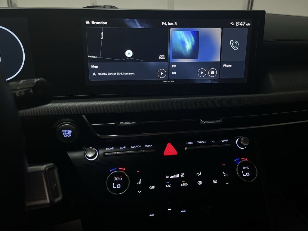 Used 2024 Blue Hyundai SEL image 10
