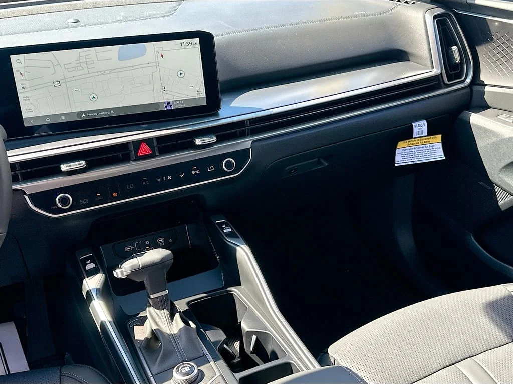 2026 Kia Sorento EX - Photo 25