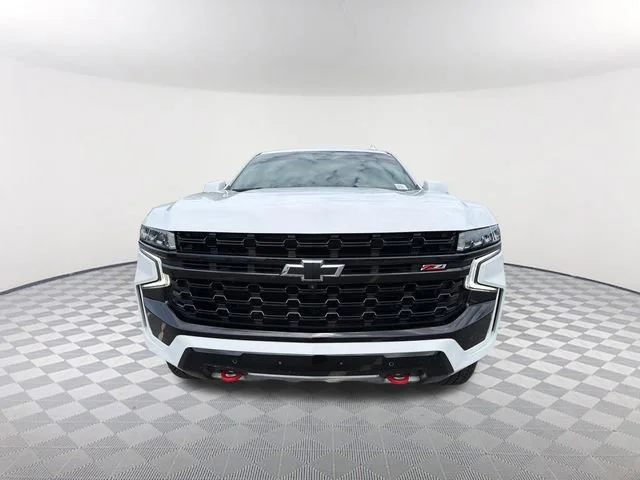 Used 2024 Summit White Chevrolet Z71 image 2