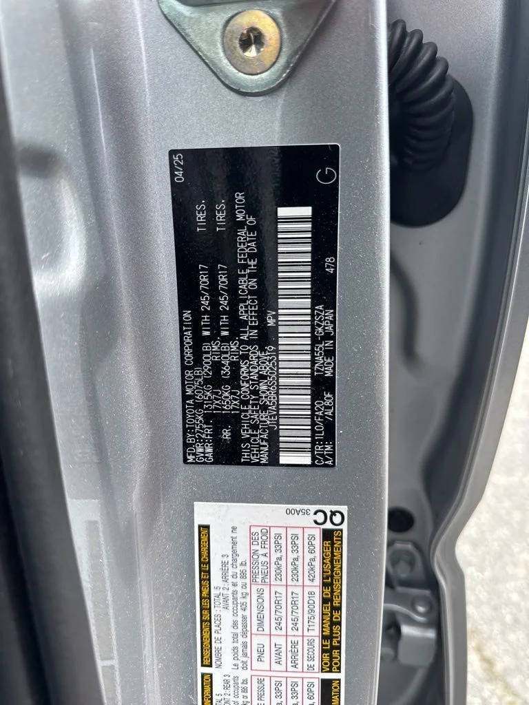 Used 2025  Toyota SR5 image 26