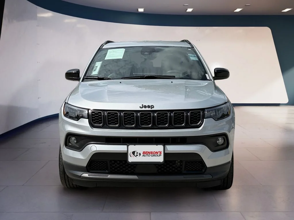 Used 2026 Silver Jeep Latitude image 8