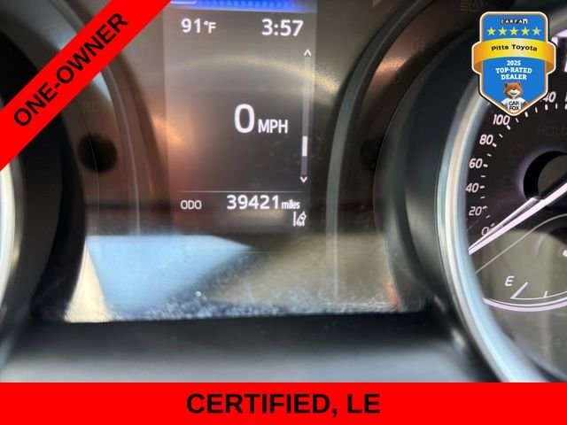 Used 2023 White Toyota LE image 19
