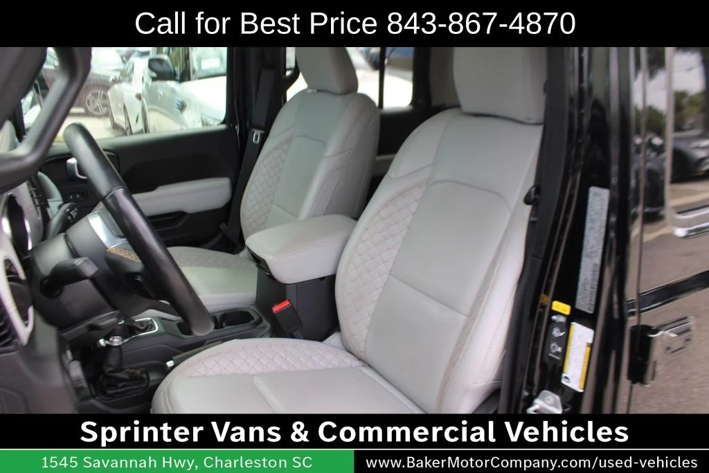 Used 2021 Black Clearcoat Jeep Overland image 7