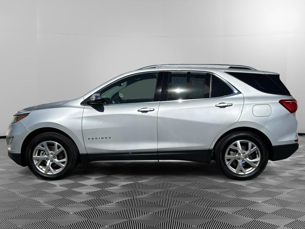 Used 2018 Silver Ice Metallic Chevrolet Premier image 7