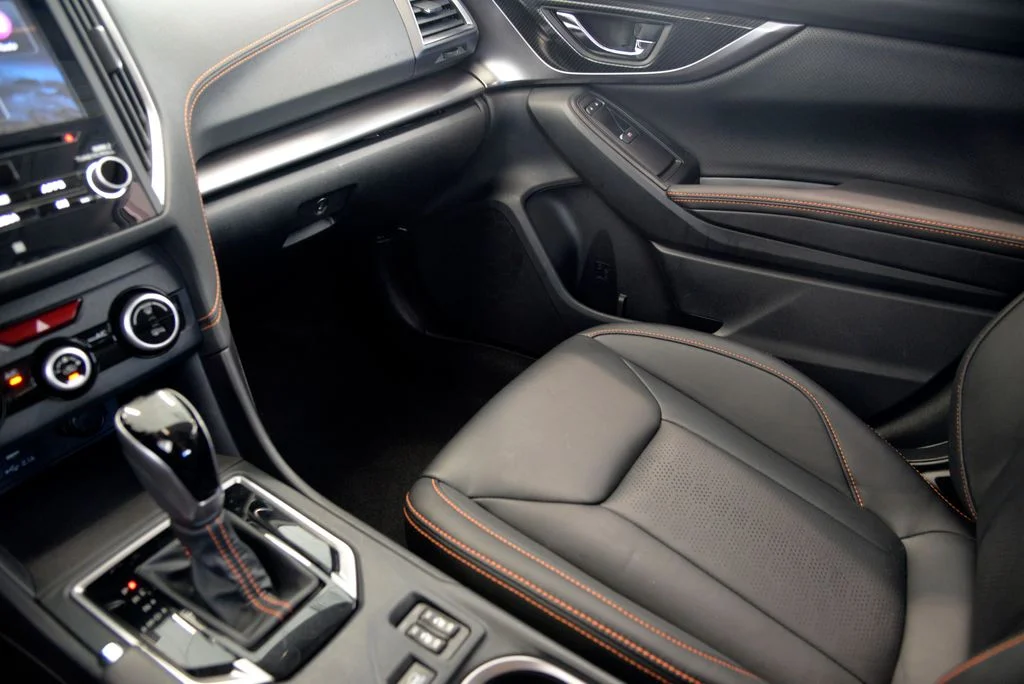 Used 2020 Silver Subaru Limited image 26