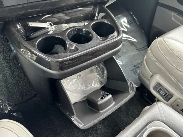 Used 2020 Quicksilver Metallic GMC Explorer Limited SE 4WD image 34