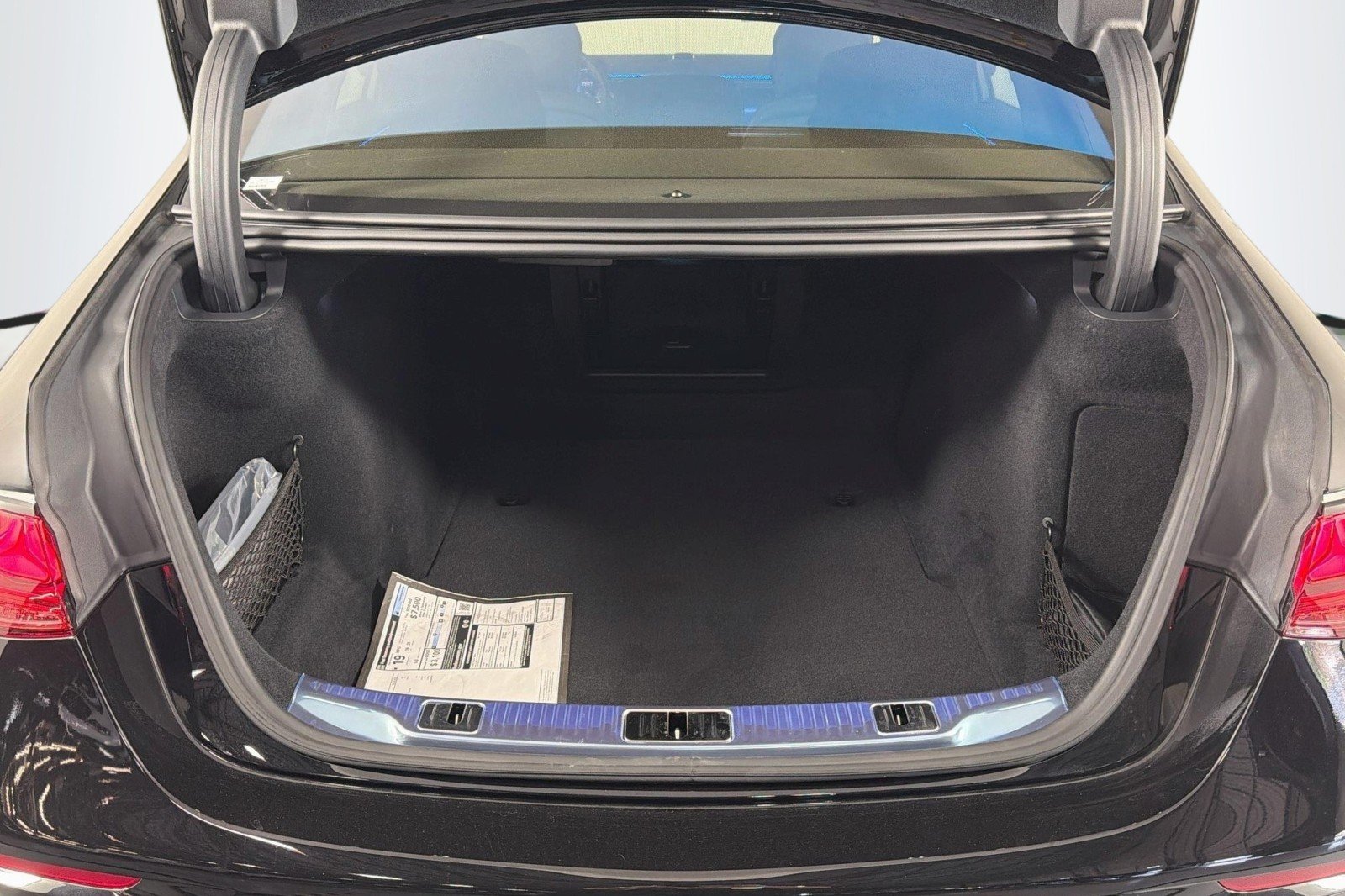 New 2027 Obsidian Black Metallic Mercedes-Benz S 580 4MATIC® Sedan image 25