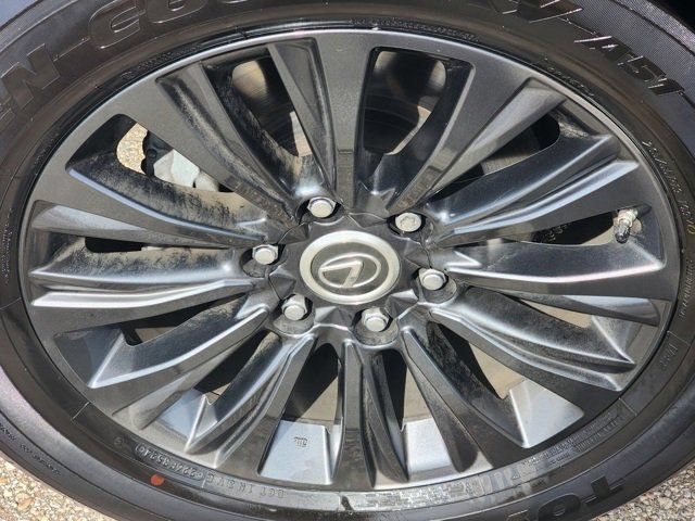 Used 2021 Nightfall Mica Lexus 460 image 17