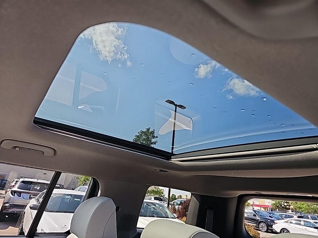 2026 Hyundai Santa Fe Limited - Photo 42