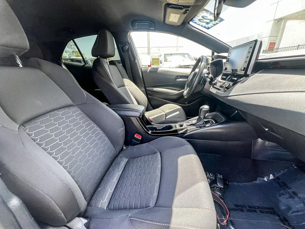 Certified Used 2022 Silver Toyota SE image 15