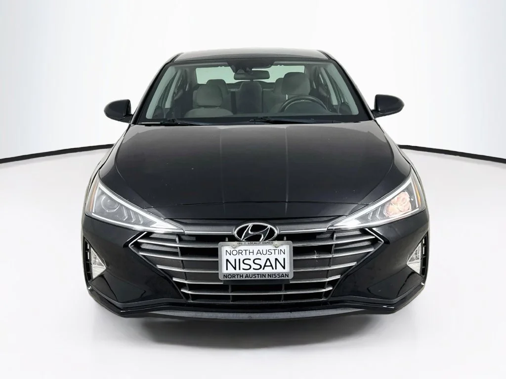 Used 2020 Black Hyundai SEL image 2